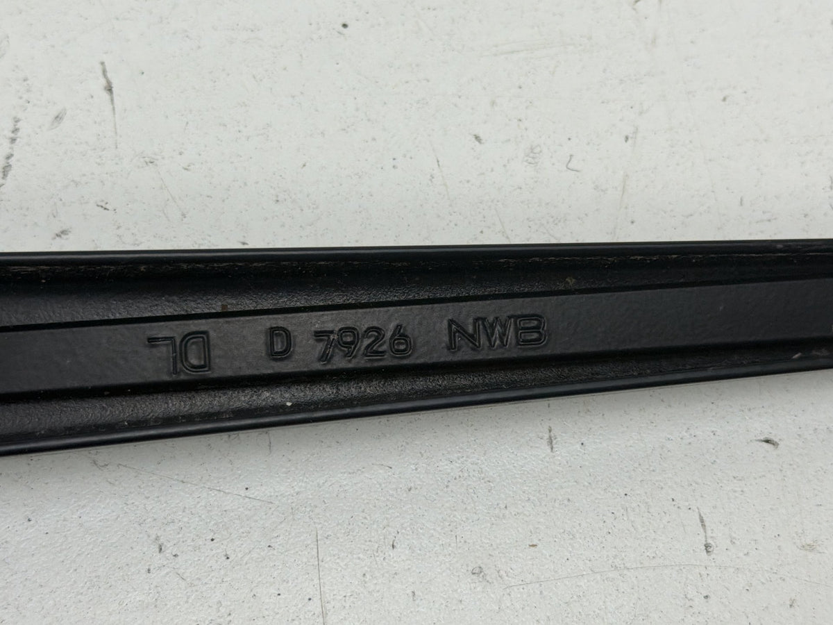2011-2013 Infiniti QX56 Front Windshield Wiper Arm Assembly Pair OEM