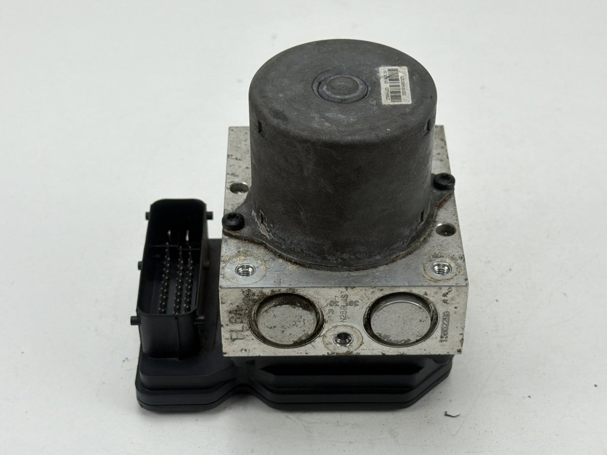 2015-2017 Hyundai Veloster ABS Brake Pump Control Module Unit 58920-2V480 OEM