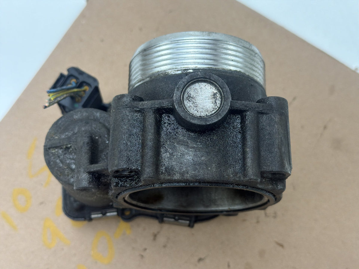 2011-2016 BMW 550i xDrive 4.4L Engine Throttle Body 7555944 OEM