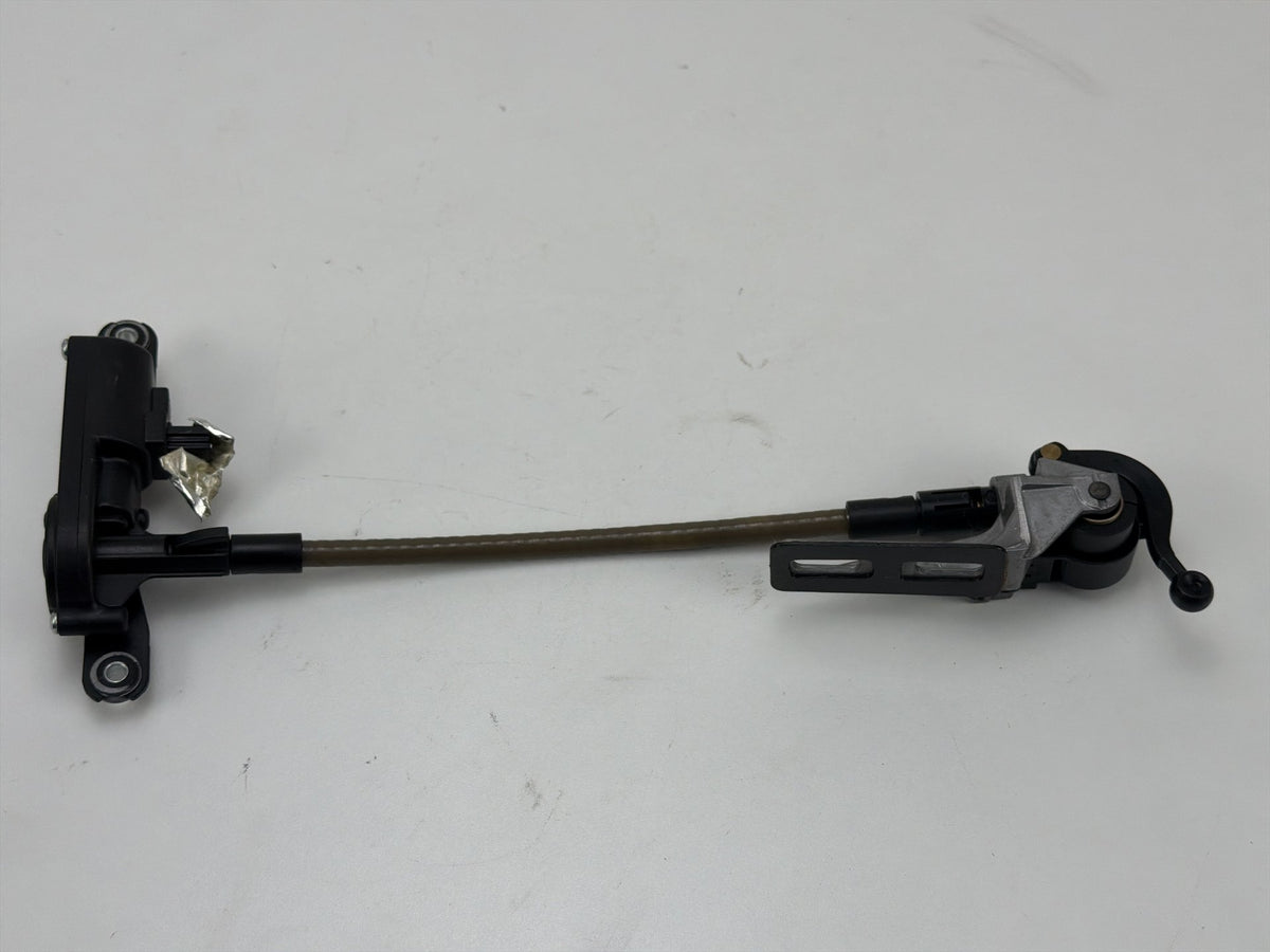 2006-2013 Mercedes-Benz R350 Rear Right Side Quarter Window Motor Actuator OEM