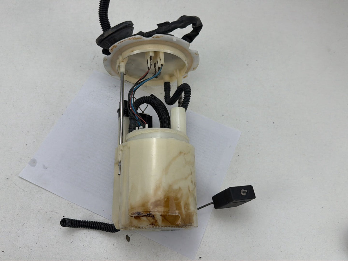 2014-2015 Infiniti Q50 Gas Tank Fuel Pump Sending Unit 170401MA0B OEM