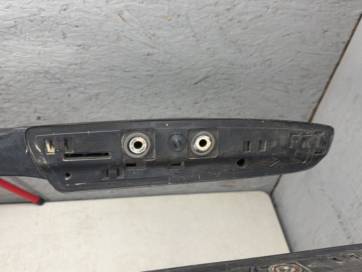 2017-2020 Toyota Sienna Roof Rack Baggage Cargo Cross Bars Carrier Pair OEM