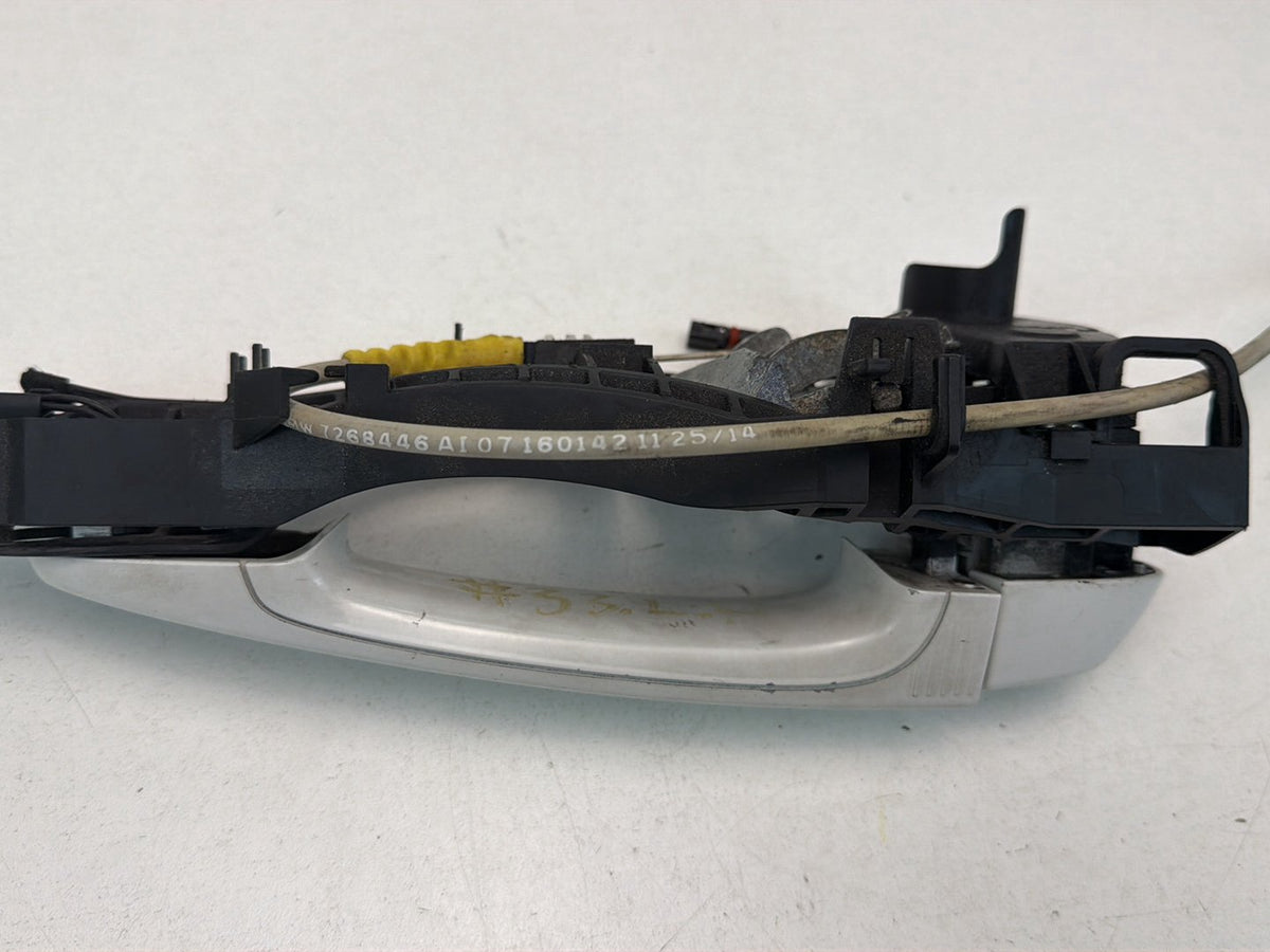 2014-2016 BMW 228i Front Left Driver Side Exterior Door Handle OEM