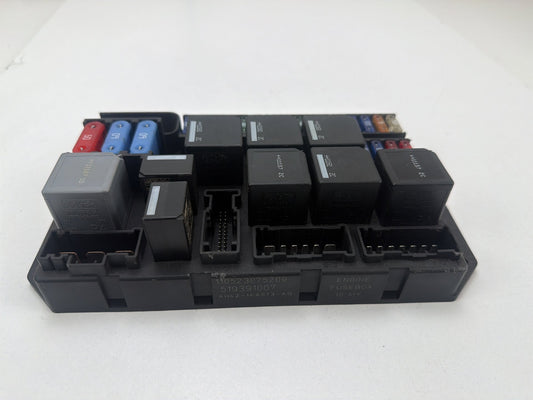 2010-2012 Land Rover Range Rover Engine Bay Fuse Relay Box AH42-14A073-AB OEM