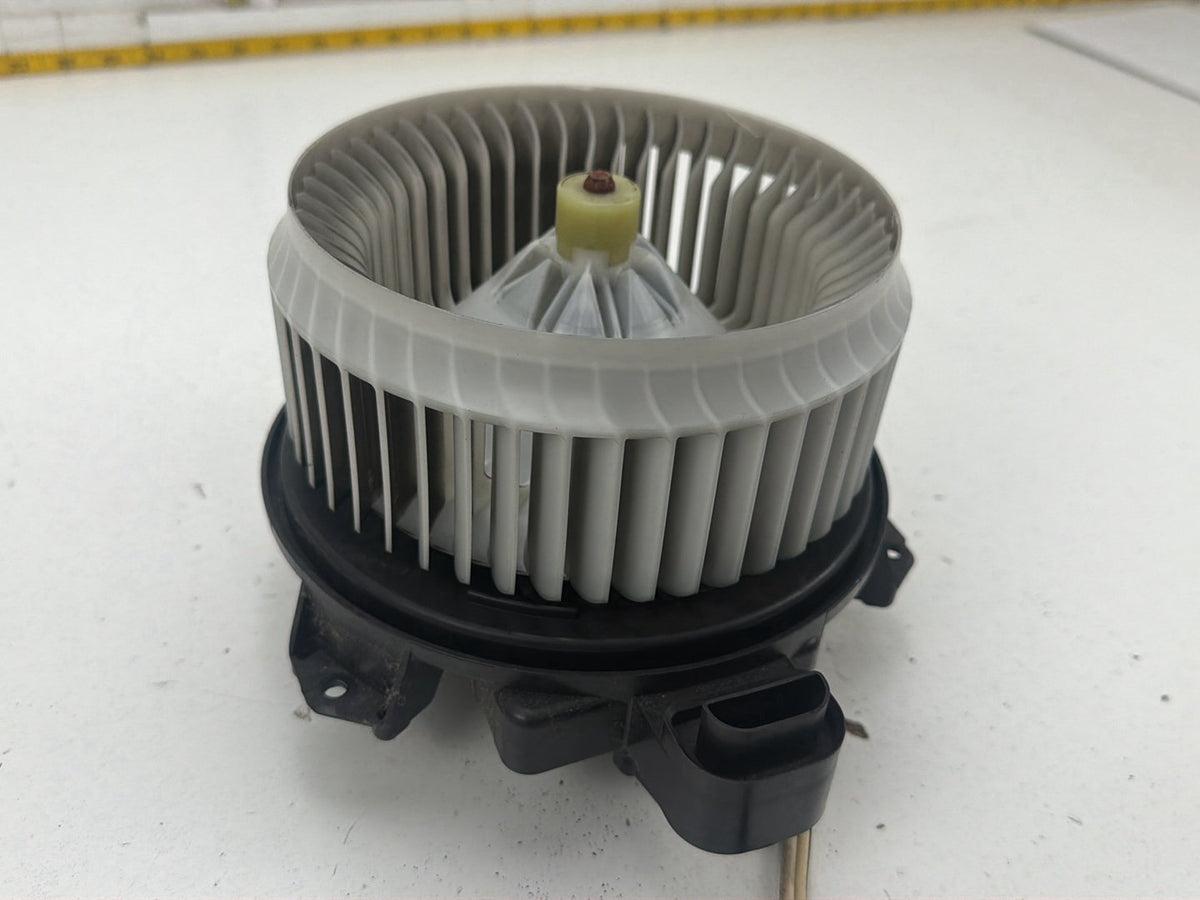 2012-2017 Toyota Camry HVAC Heater AC Blower Motor Fan Assembly OEM