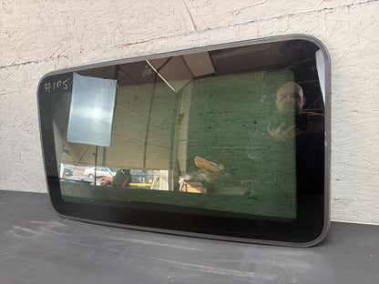 2007-2011 BMW 335i xDrive Sunroof Sun Roof Glass 7145439-A OEM