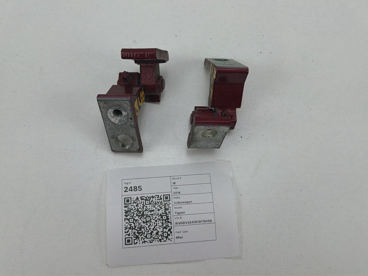 2013-2017 Volkswagen Tiguan Left Back Door Hinge 5N0831401 OEM