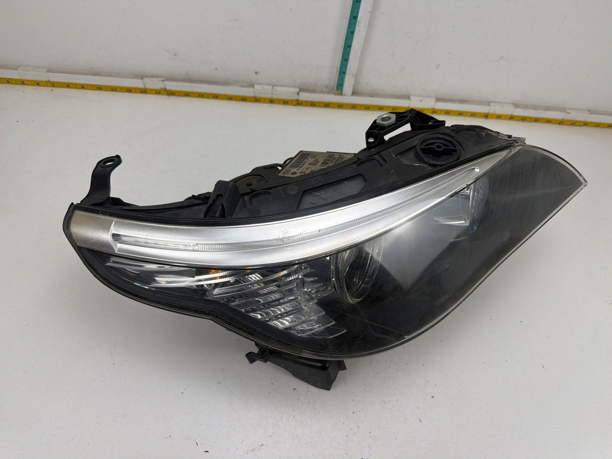 2008-2010 BMW E60 E61 528i 535i 550i Right Xenon HID Headlight 7044676 OEM