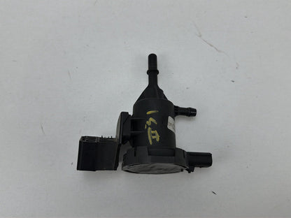 2007-2013 Mercedes-Benz S-Class W221- Fuel Purge Valve A0014760532 OEM