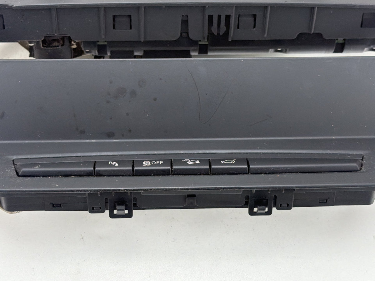 2007-2013 BMW X5 E70 Climate Control Switch Panel W/ Heated 6131 9208218-03 OEM