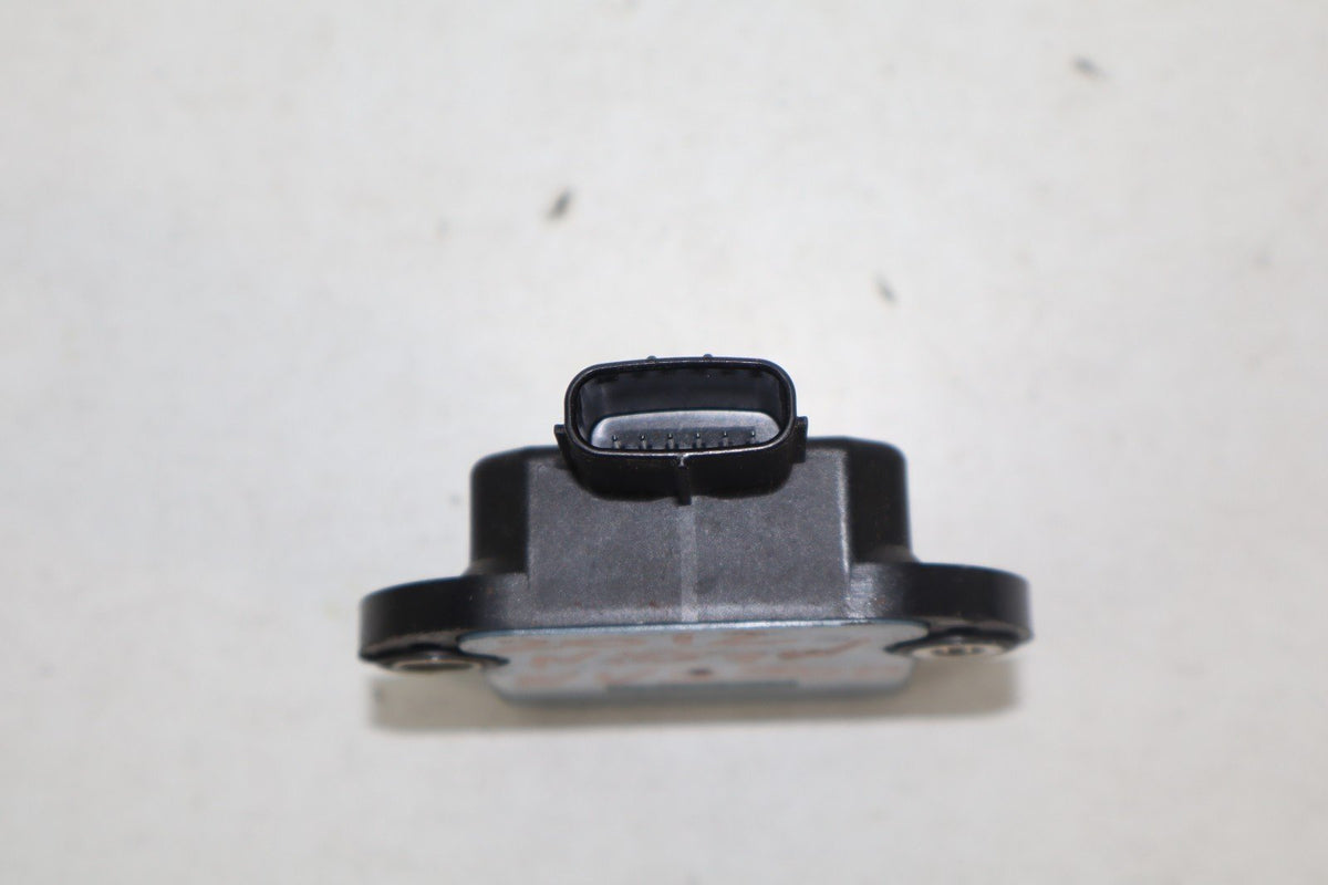 2012-2013 Nissan NV2500 YAW Rate Sensor Control Module 174500-6090 OEM