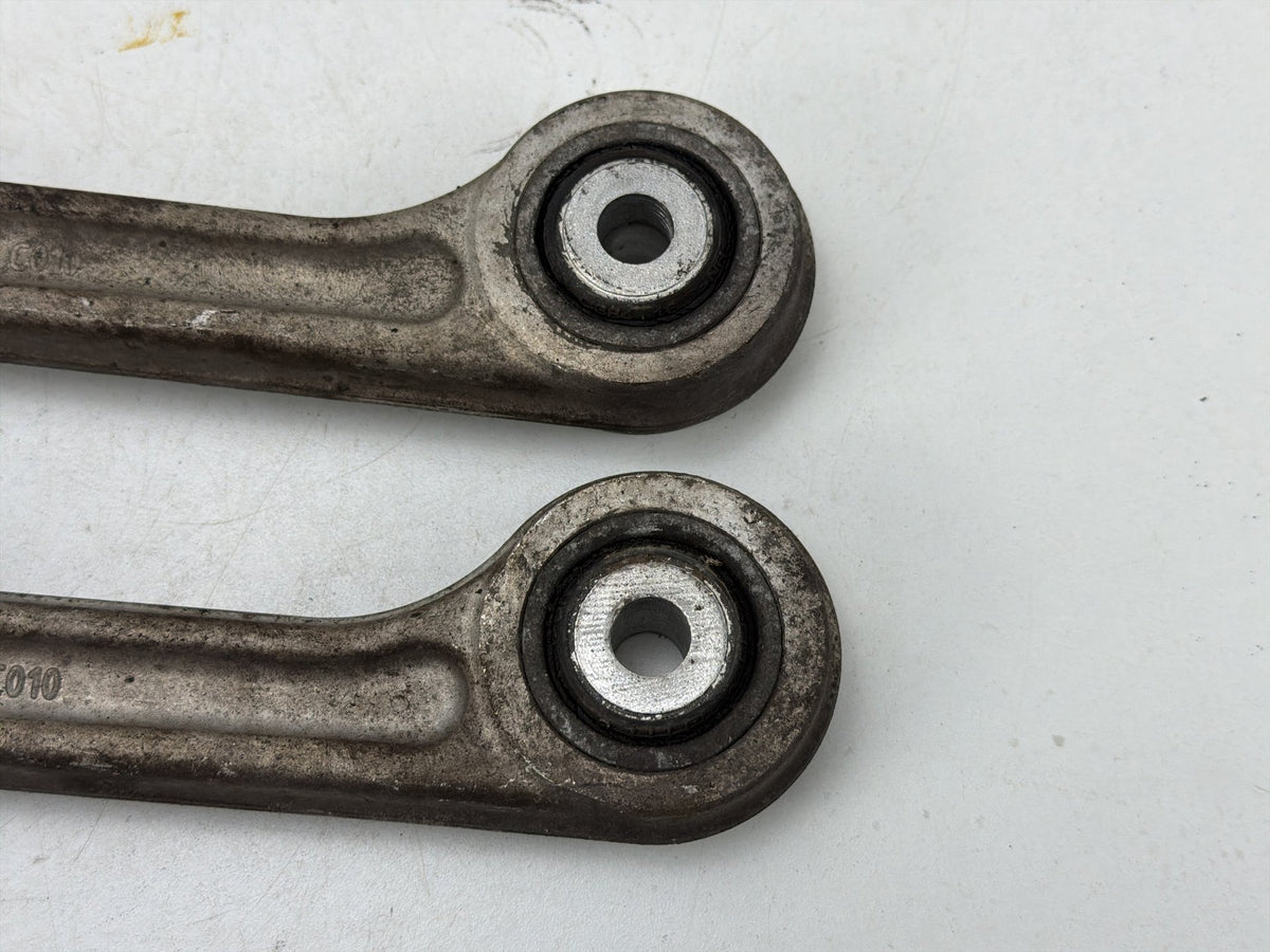 2014-2016 Maserati Quattroporte M156 Rear Suspension Control Arms 670007252 OEM