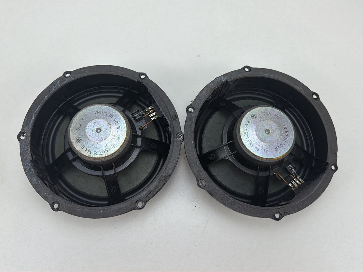 2013-2017 Volkswagen Tiguan Right Front Door Trim Speaker Pod 5N0035454B OEM