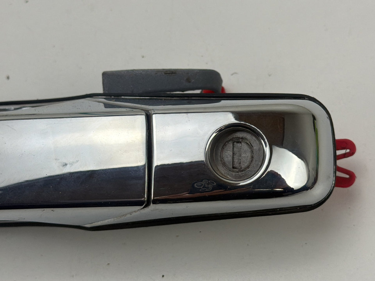 2007-2014 GMC Tahoe - Front Left Exterior Door Handle 603569013 OEM