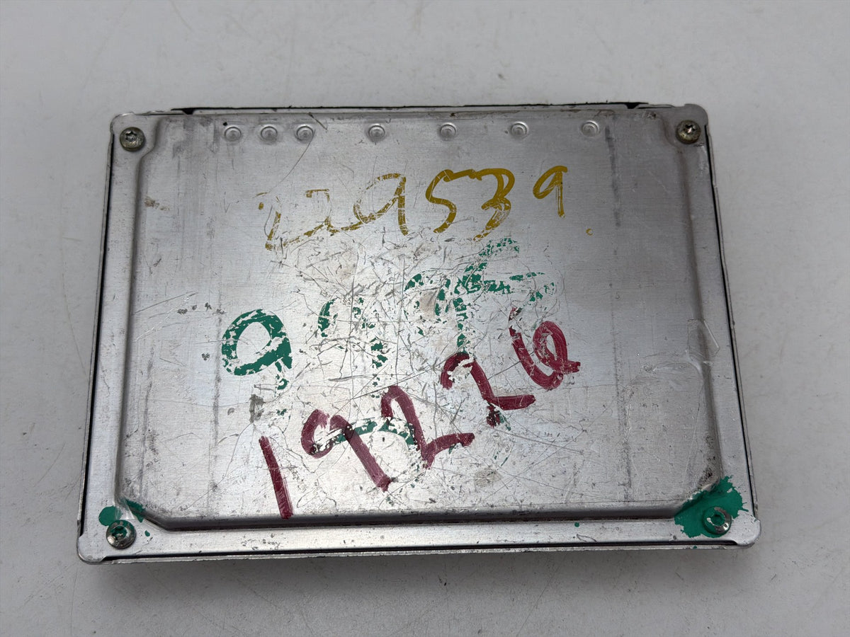 2001-2005 BMW 325i Engine Computer Control Module 7 528 050 OEM