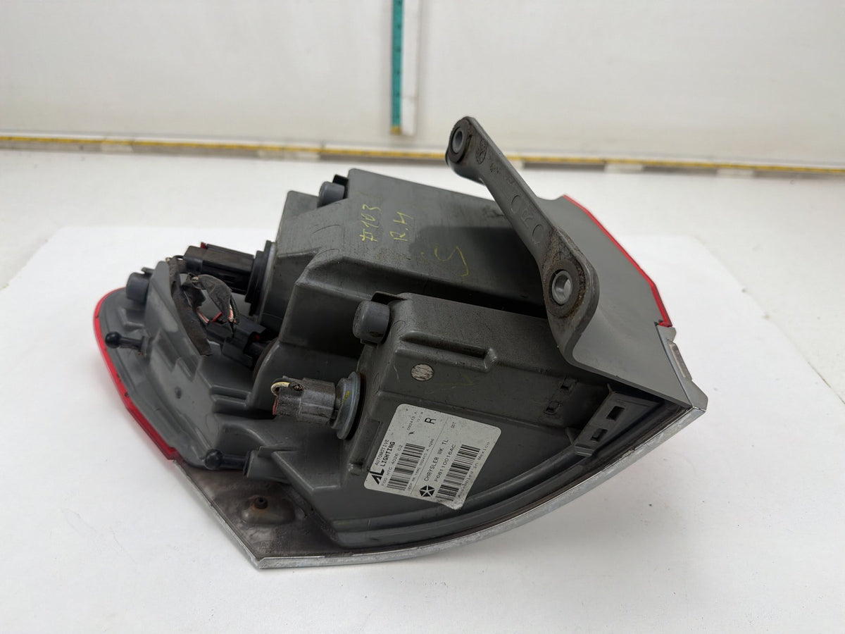 2014-2021 Jeep Grand Cherokee Rear Right Side Tail Light P68110016AC OEM