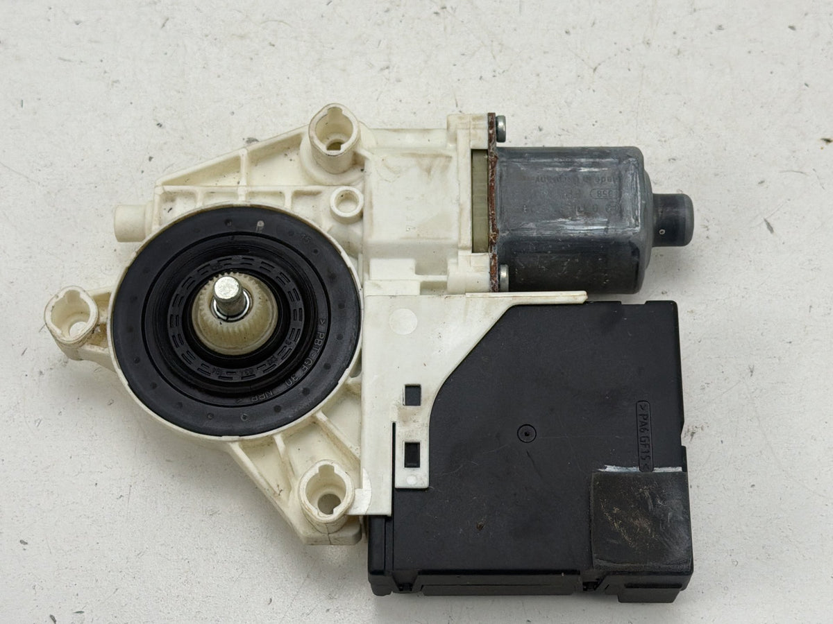 2012-2015 Volkswagen Passat Front Right Passenger Side Window Regulator OEM