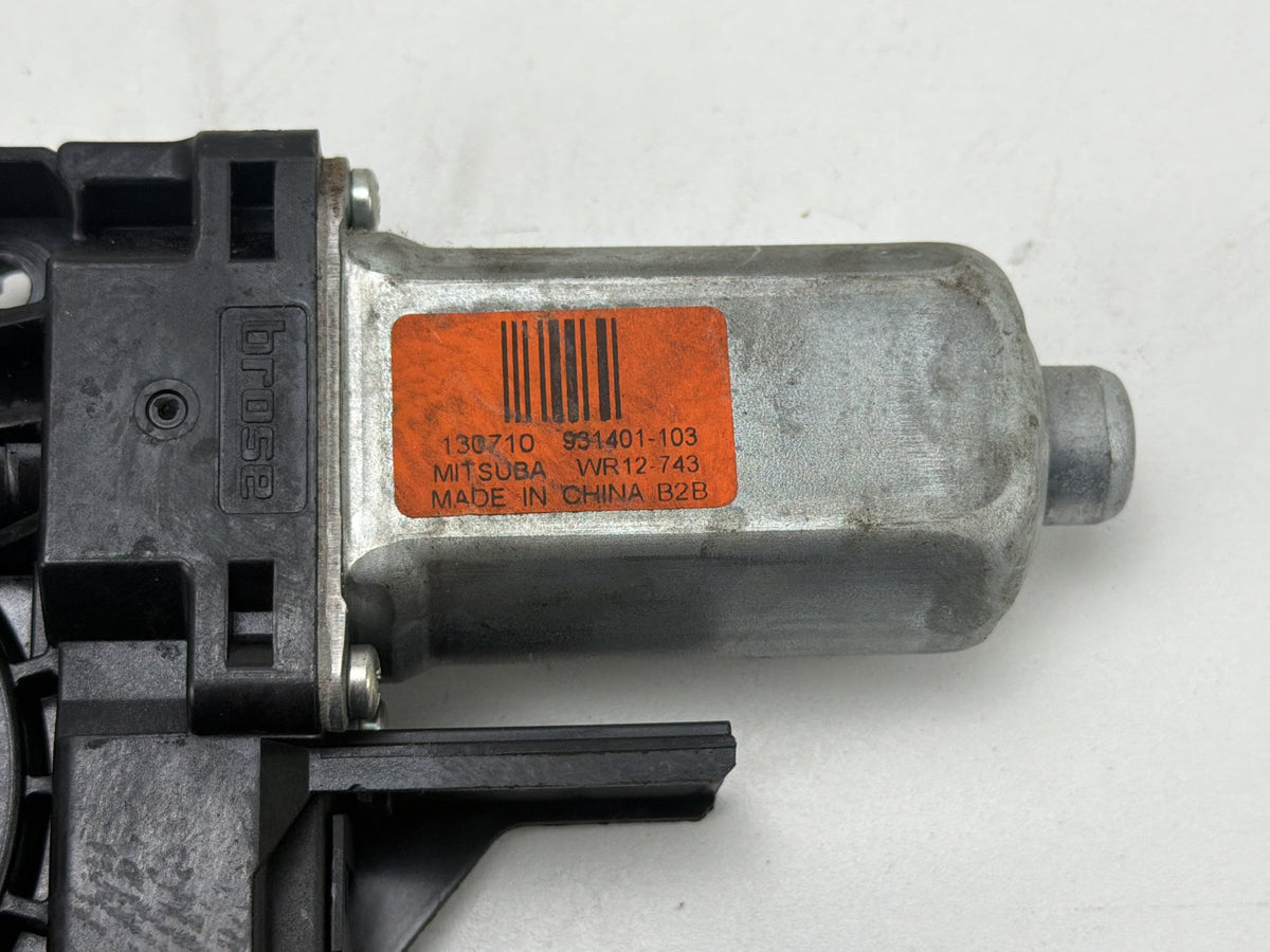 2014-2021 Jeep Grand Cherokee Front Left Driver Side Window Motor 931401-103 OEM