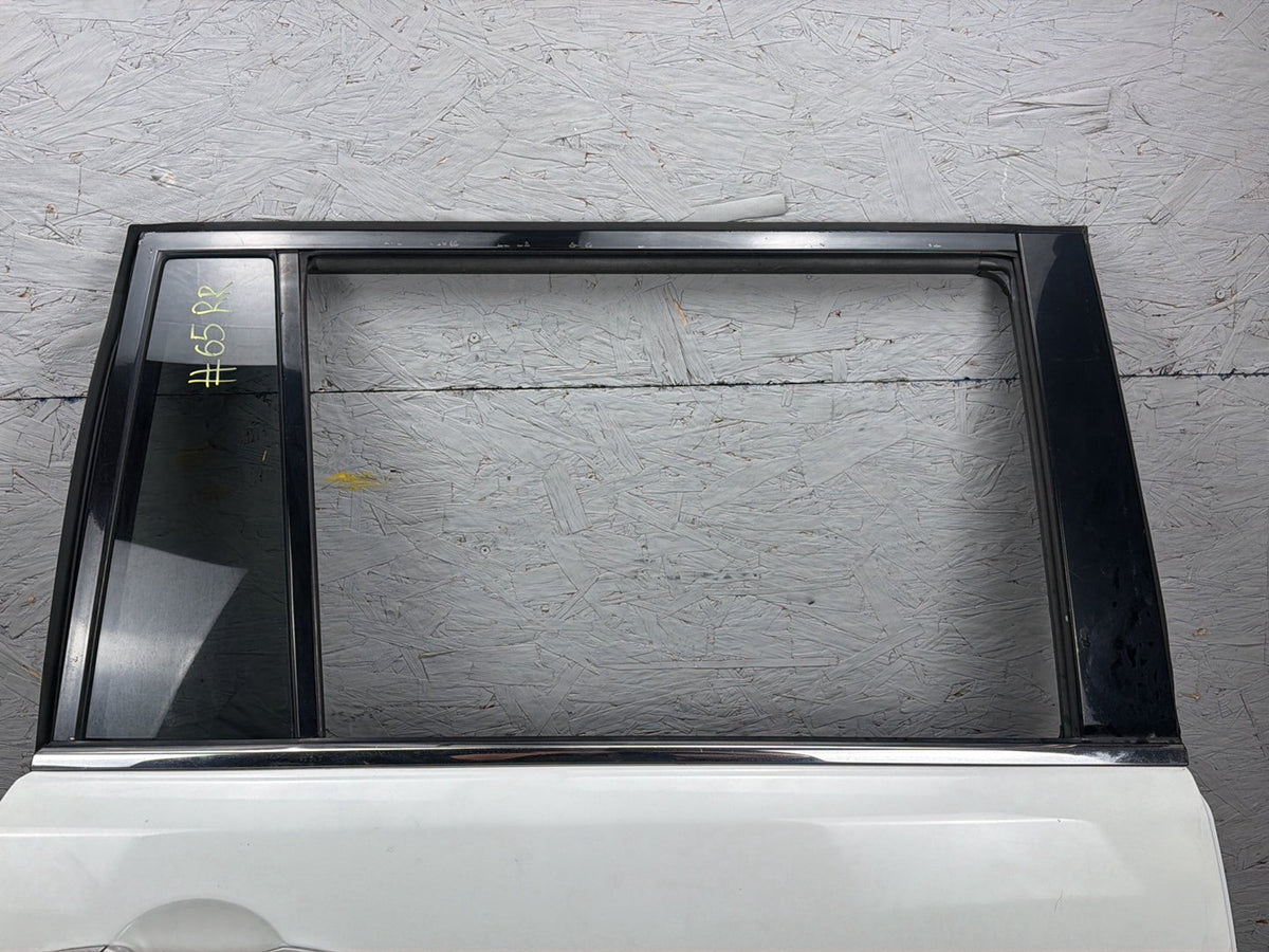 2011-2013 Infiniti QX56 Rear Right Door Shell With Quarter Glass OEM