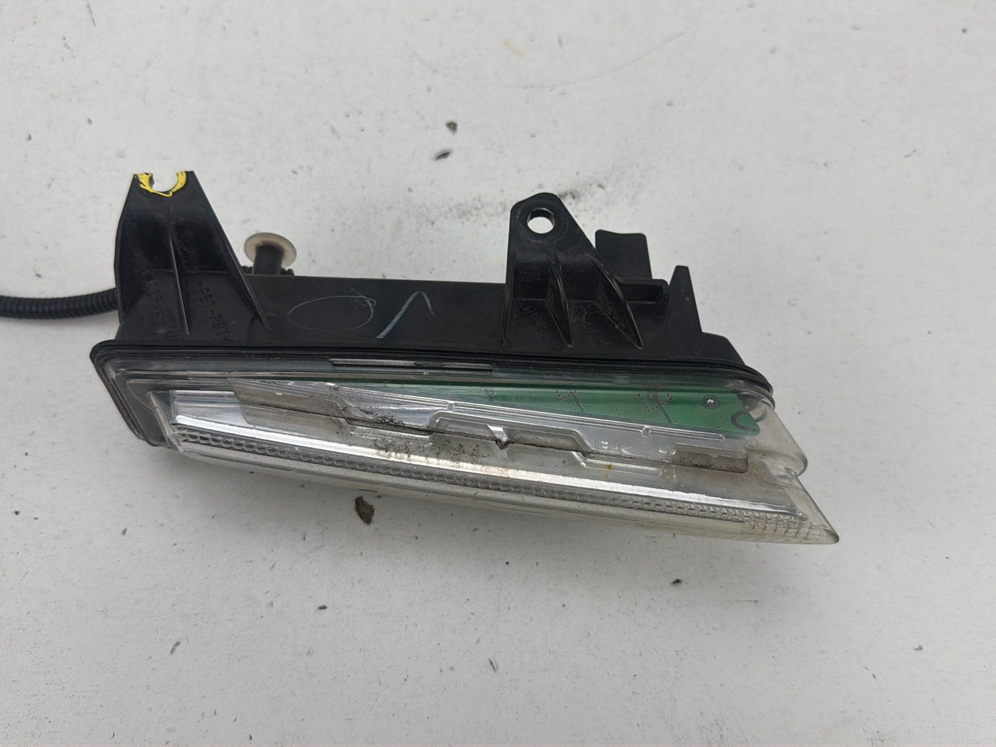 2014-2020 Infiniti Q50 Front Left Driver Side LED Turn Signal Light OEM