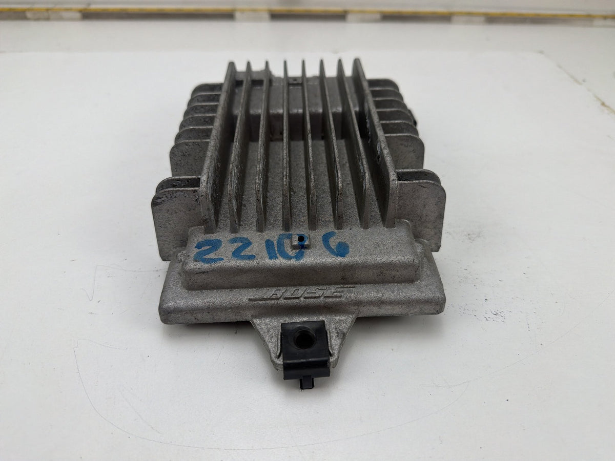 2007-2009 GMC Acadia Radio Audio Sound System Speaker Amplifier Amp Bose OEM