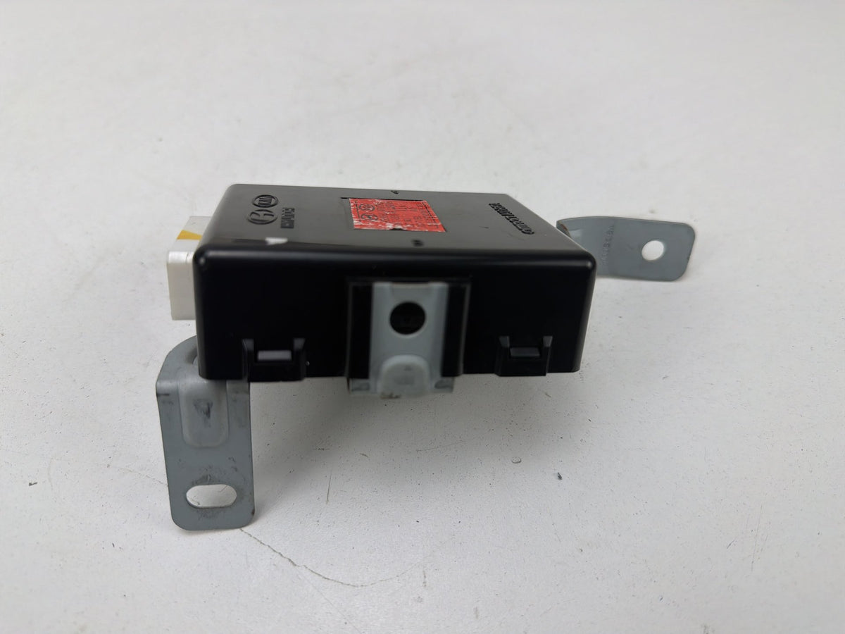2014-2016 Kia Cadenza Rear Sunshade Curtain Control Module 95860-3R000 OEM