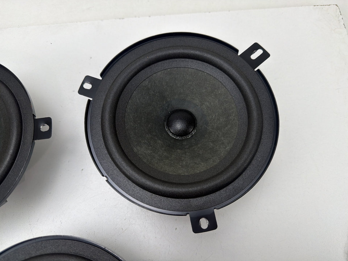 2014-2020 Maserati Ghibli III M157 - Door Audio Speakers 670002106 OEM