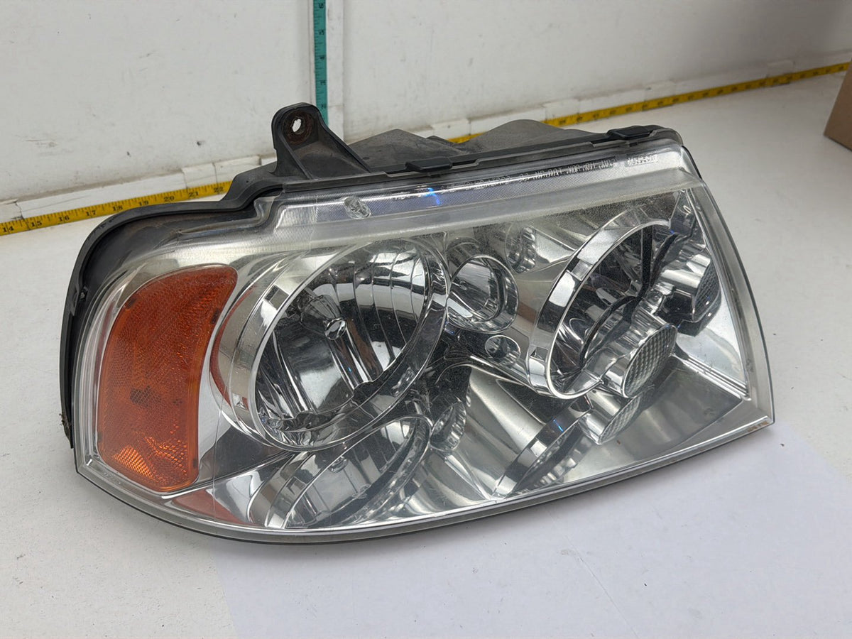 2003-2006 Lincoln Navigator Front Right Passenger Side Halogen Headlight OEM