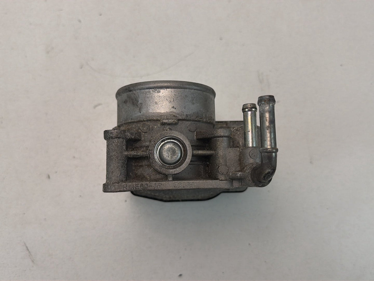 2008-2013 Infiniti G37 3.7L Left Throttle Body Throttle Valve Assembly OEM