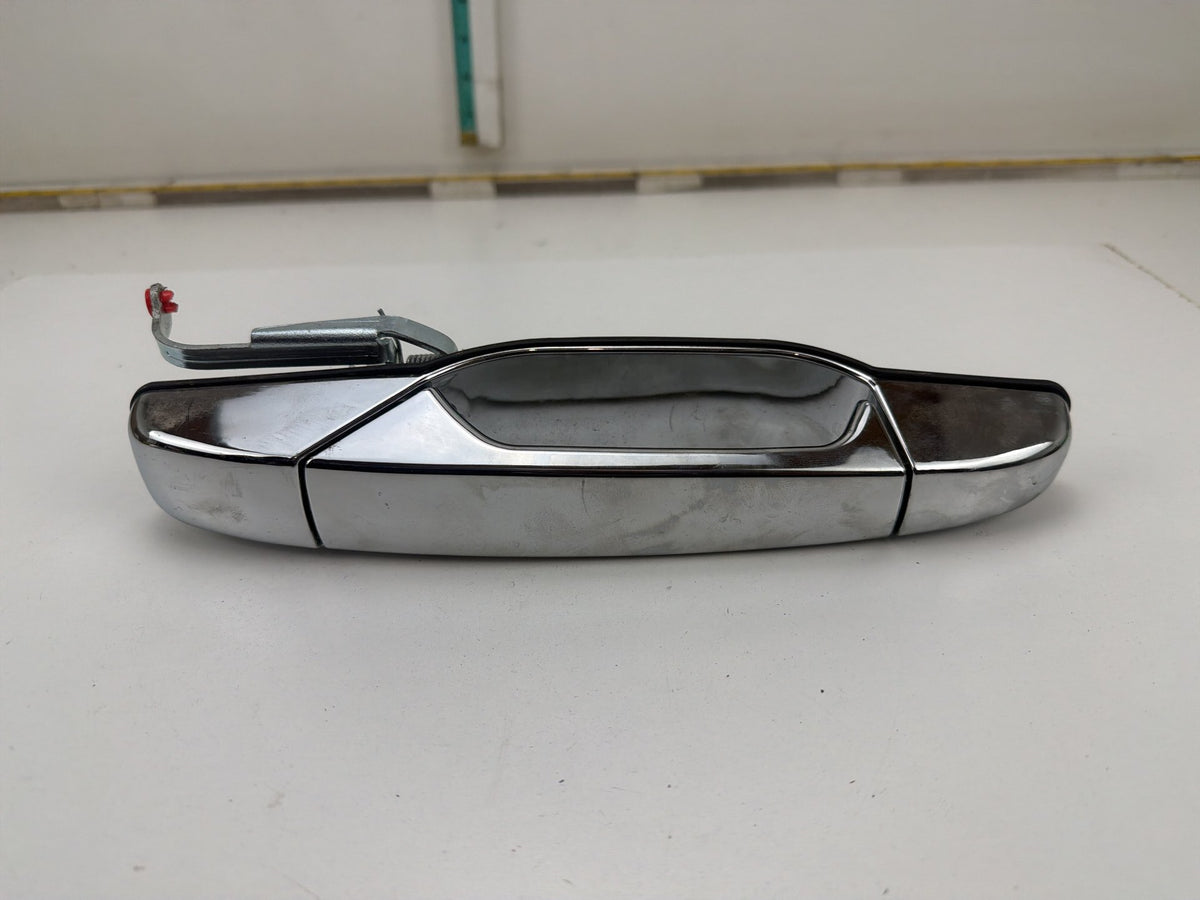 2007-2014 GMC Yukon Rear Right Passenger Side Exterior Door Handle 603569013 OEM