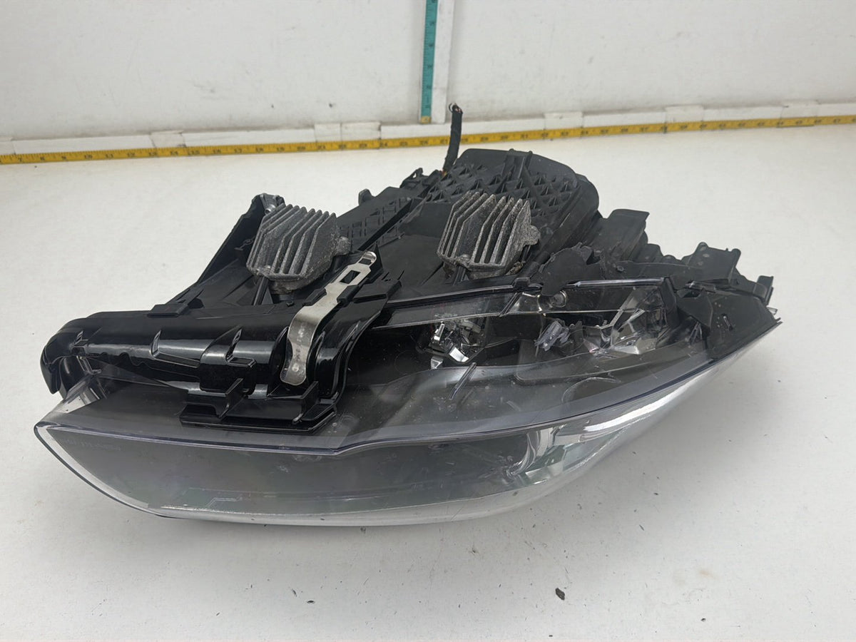 2014-2016 BMW 550i xDrive Right Passenger Side Xenon HID Headlight Assembly