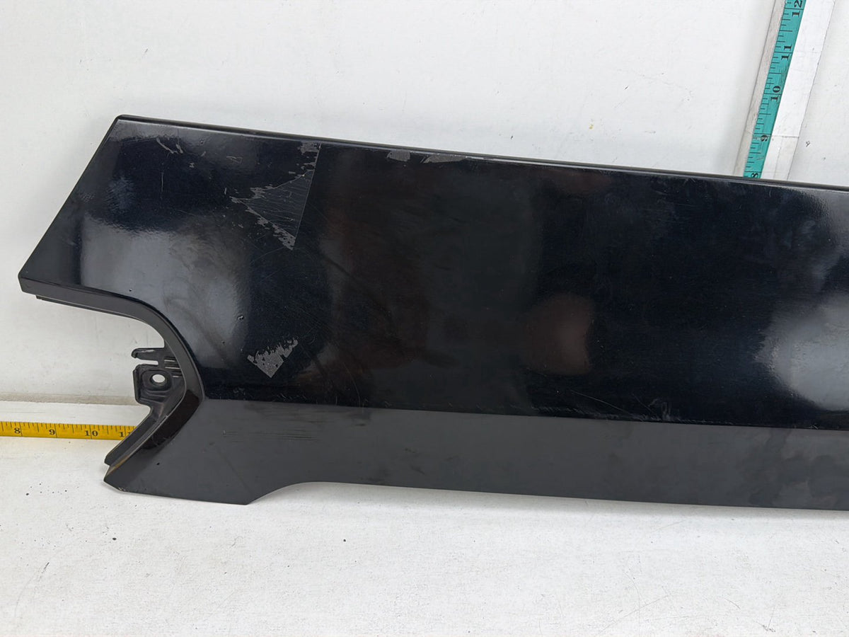 2015-2021 Kia Sedona Rear Right Passenger Side Quarter Center Rail Cover OEM