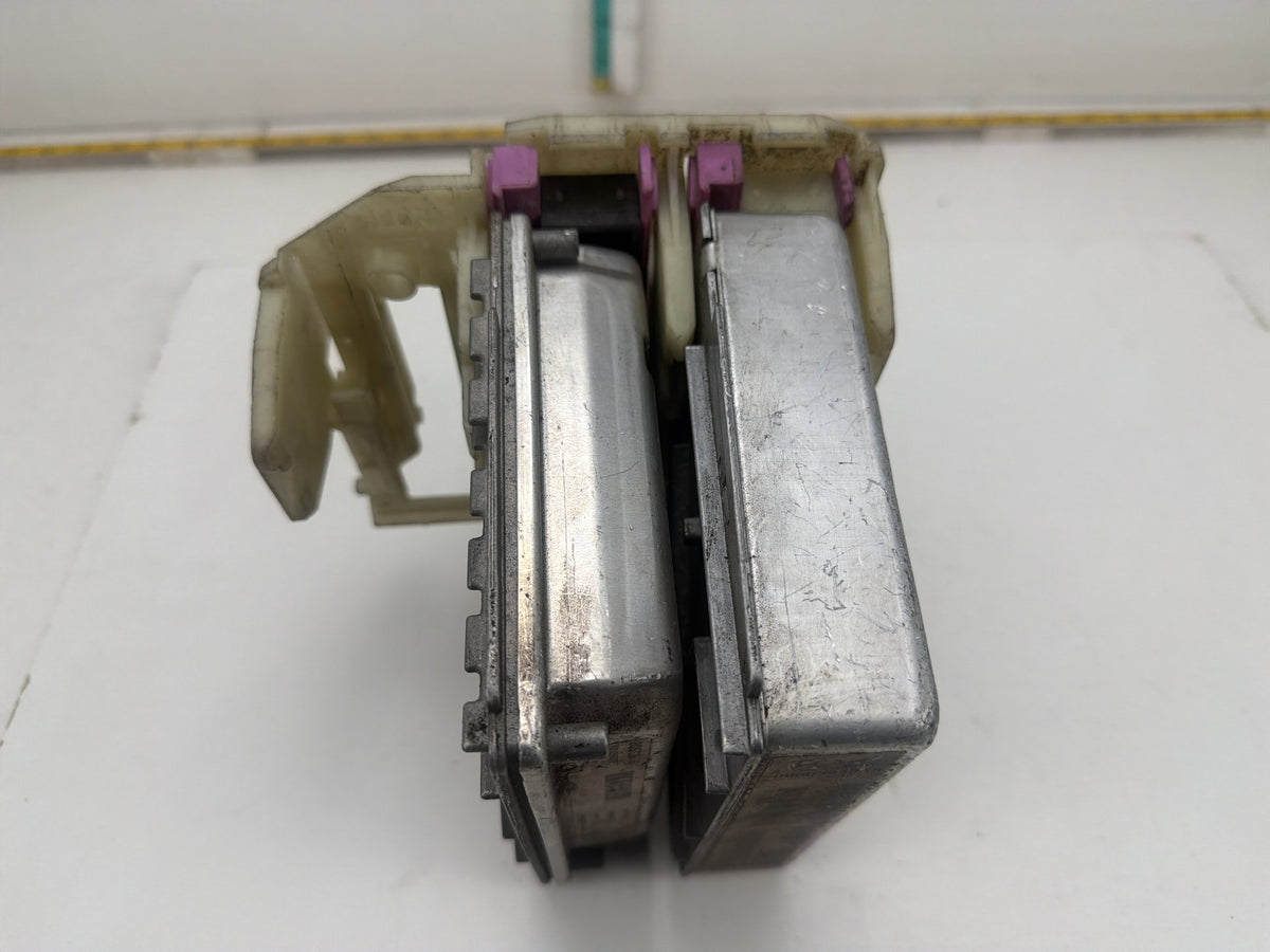 2000-2001 Volvo S80 Engine Computer Control Module Unit ECU 09470738B OEM