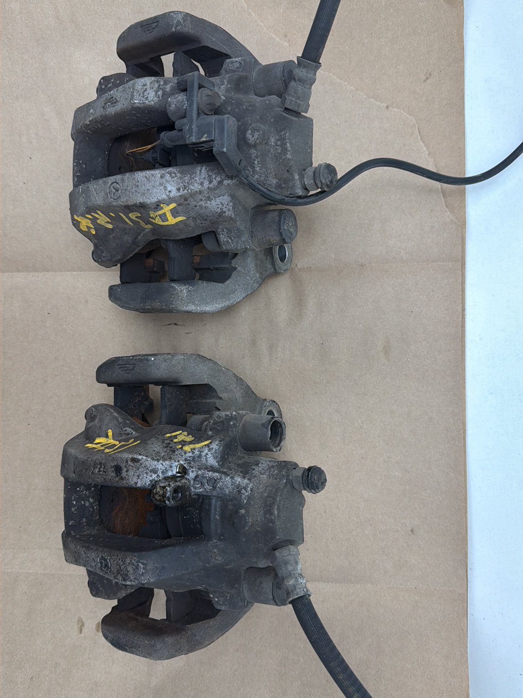 2007-2013 Mercedes-Benz S-Class S550 W221 Rear Right-Left Brake Calipers OEM