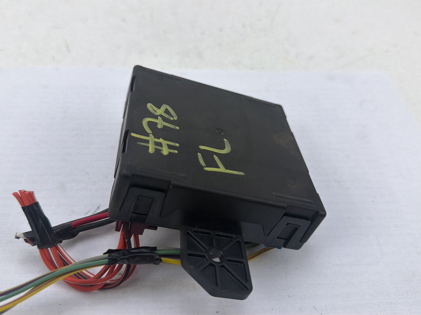 2013-2018 Ram 1500 Front Left Driver Side Door Control Module 68155771AD OEM