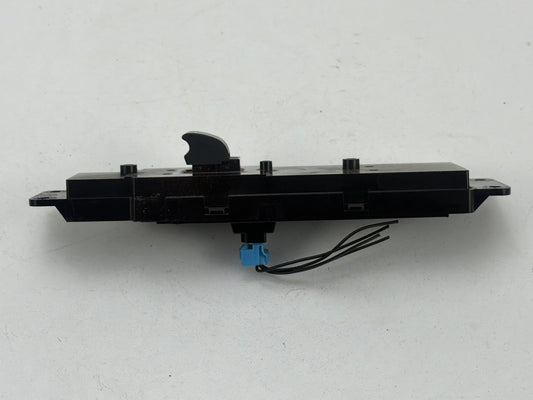 2010-2012 Land Rover Range Rover L322-Front Right Door Window AH42-14717-AA OEM