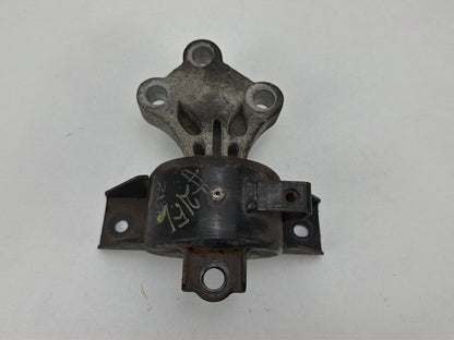 2012-2016 Chevrolet Sonic RS Upper Transmission Mount Bracket OEM