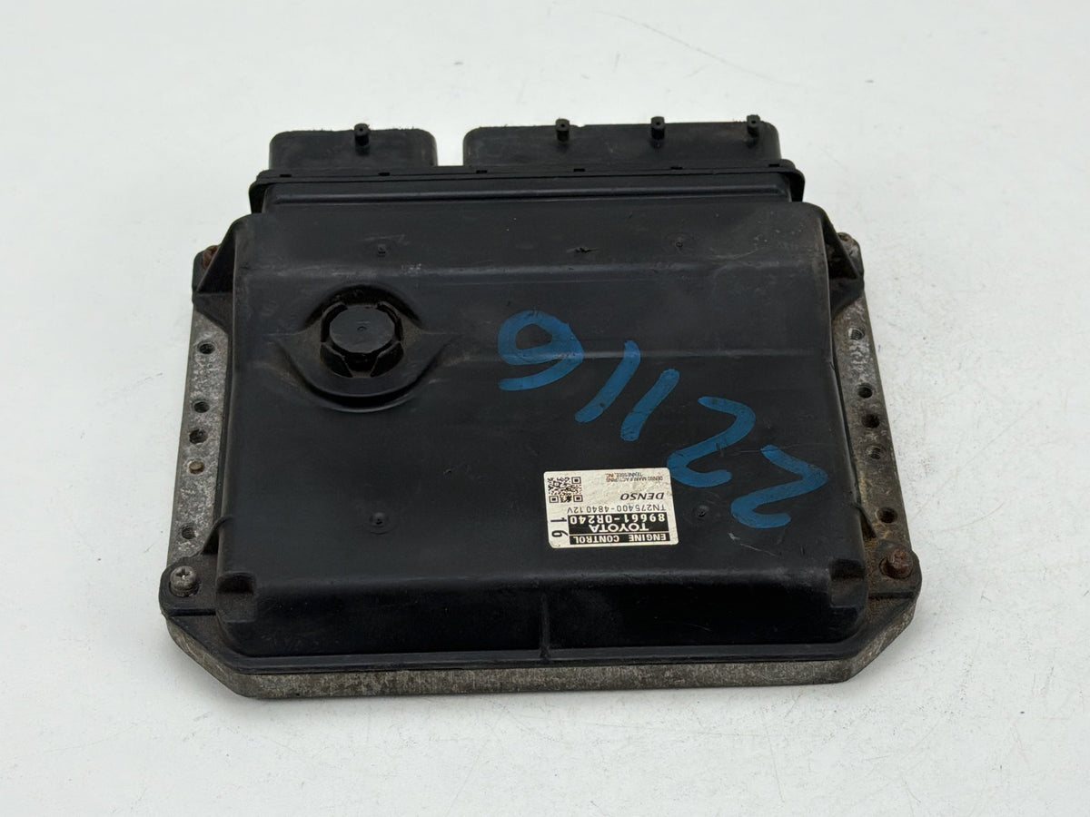 2009-2011 Toyota Rav4 ECM Engine Computer Control Module 89661-0R240 OEM