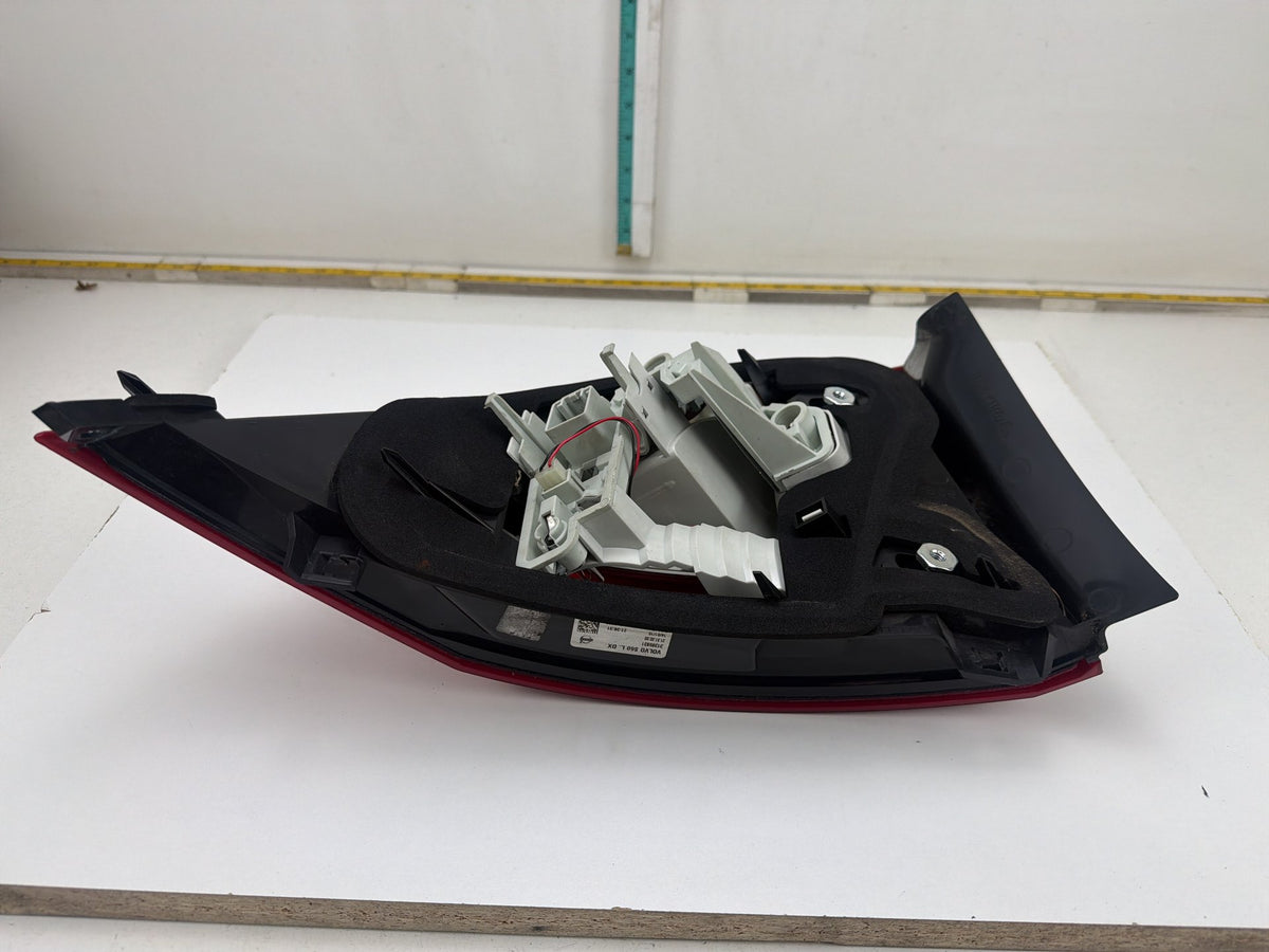 2011-2018 Volvo S60 Rear Right Passenger Side Outer Tail Light 31395931 OEM