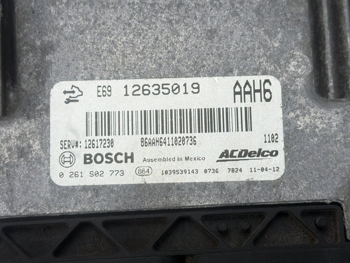 2010-2011 Buick Enclave Engine Computer Control Module ECU 12635019 OEM