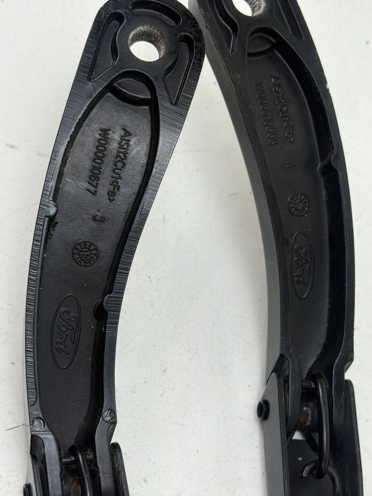2013-2018 Ford C-Max-Front Left & Right Windshield Wiper Arms DM51-17B589-AA OEM