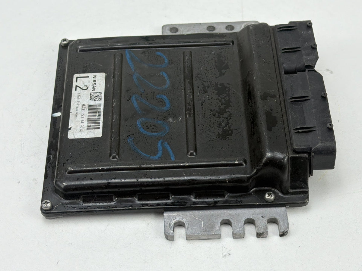 2003 Infiniti FX45 Engine Computer Control Module MEC31-221 A1 3513 OEM