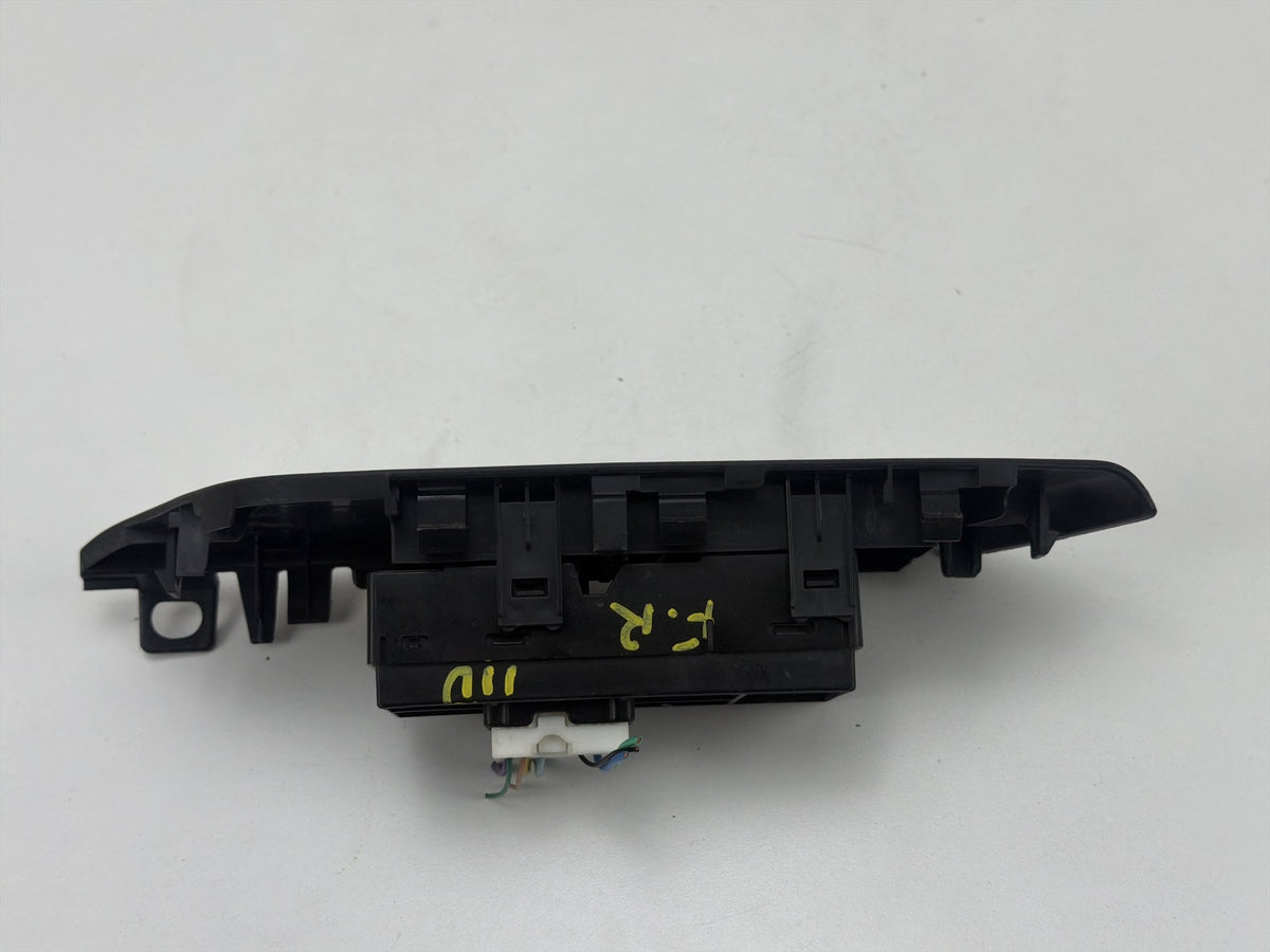 2013-2018 Nissan Altima-Front Right Passenger Door Window Switch 80960-3TA0X OEM