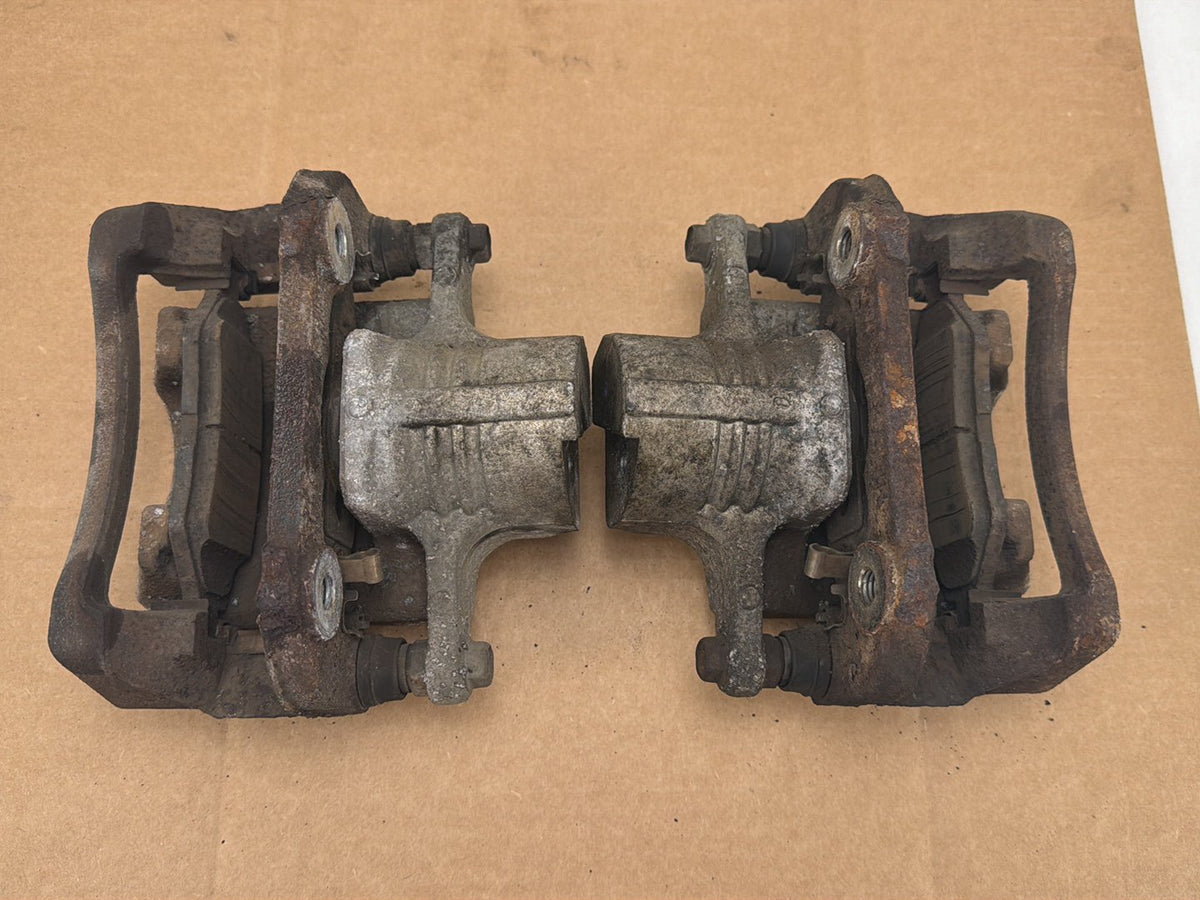 2011-2014 Volkswagen Tiguan MK1 - 5N - Rear Left & Right Brake Caliper OEM