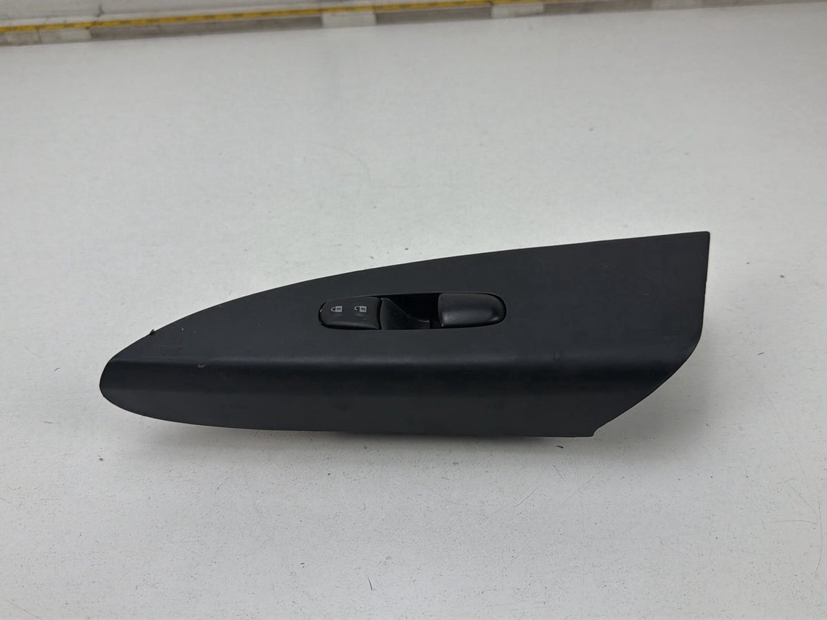 2013-2019 Nissan Sentra Right Front Window Switch 809603SG0A OEM
