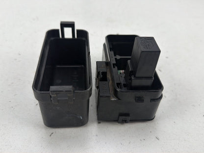 2014-2019 Infiniti Q50 V37 - Wiper Fuse Box Relay K1538265F10 OEM