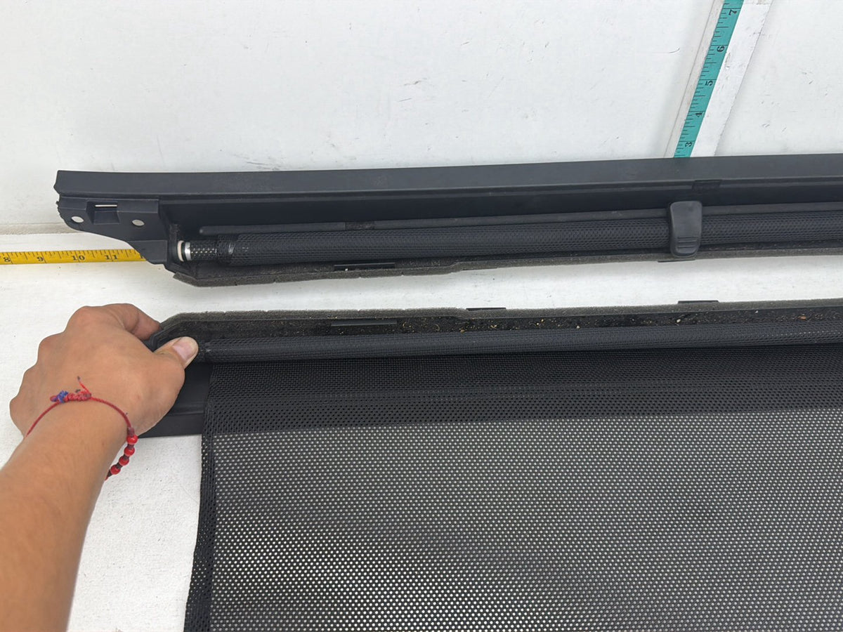 2015-2018 Kia Sedona Rear Left & Right Window Curtain Sun Shade Set of 2 OEM