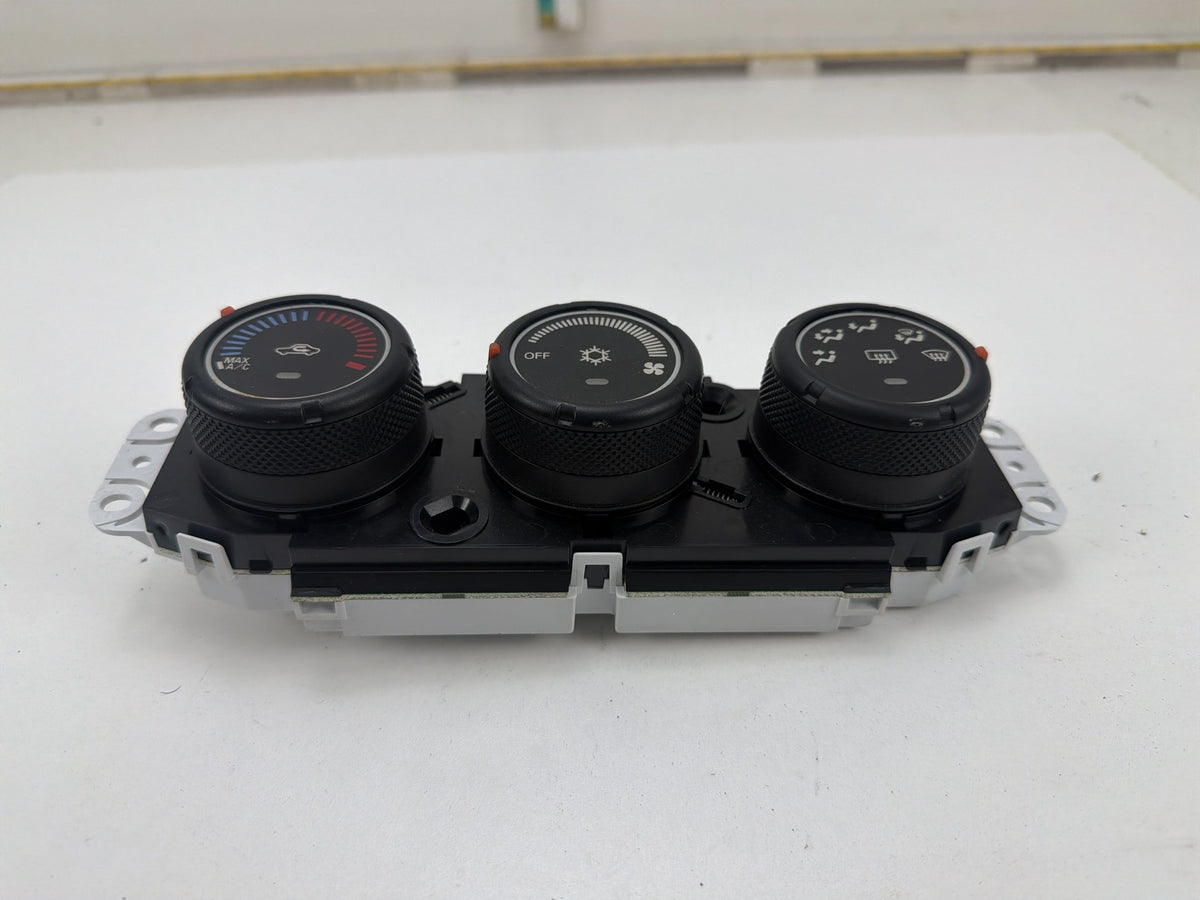 2013-2015 Mitsubishi Lancer AC Heater Temperature Climate Control 7820A809 OEM