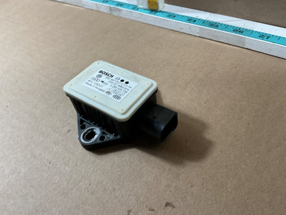 2009-2016 Audi A5 S4 S5 A4 Q5 Yaw Rate Acceleration Sensor 8K0907637C OEM