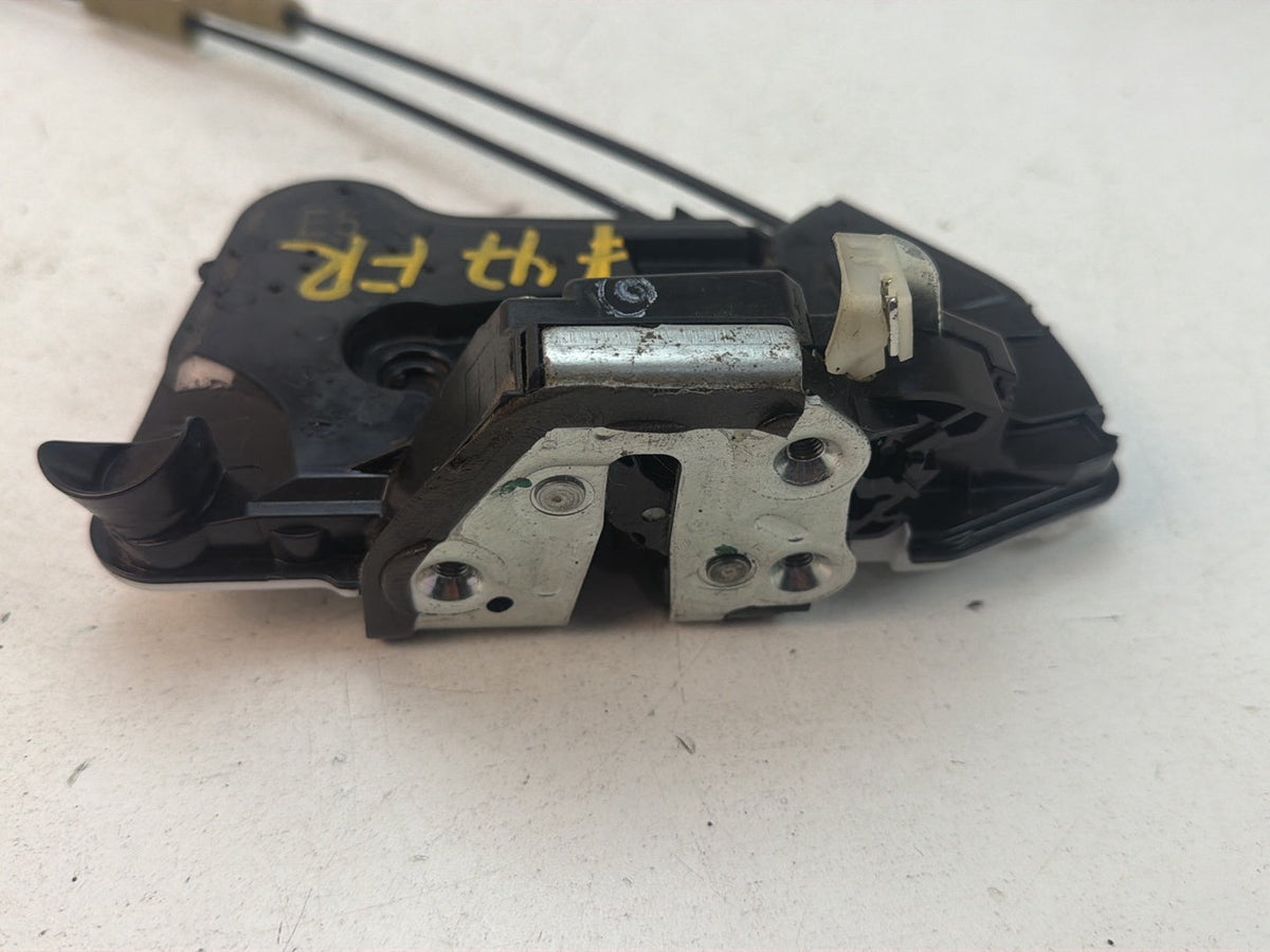2015-2020 Toyota Sienna Front Right Power Door Lock Actuator Latch Cable OEM